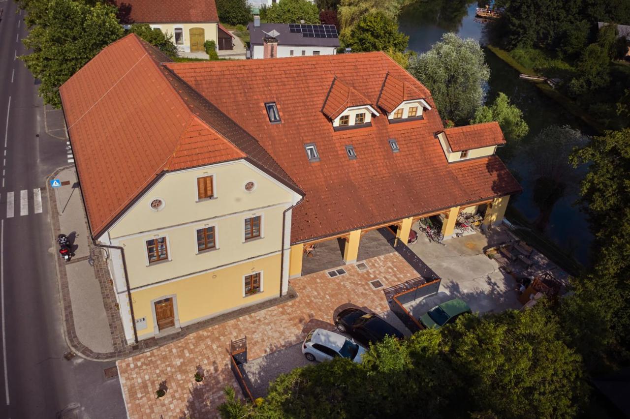 Ob Krki * Kostanjevica na Krki